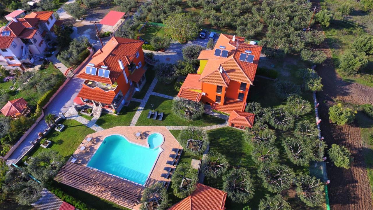 Sunday Resort Gerakini Exteriör bild